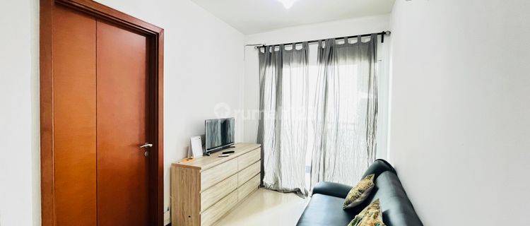 Di sewa 1 bedroom semi furnished, Condominium green  1