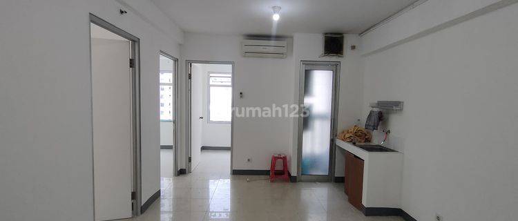 Apartment 3 BR Unfurnished 1