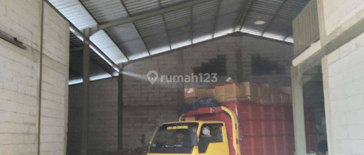 Gudang Luas 480m² di Jl. Bitung Arah Jatake Tangerang 1