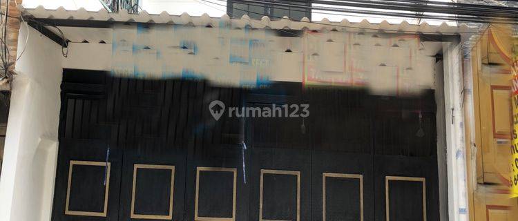 Ruko Komersial 3 lantai Bagus  Di Jelambar 1