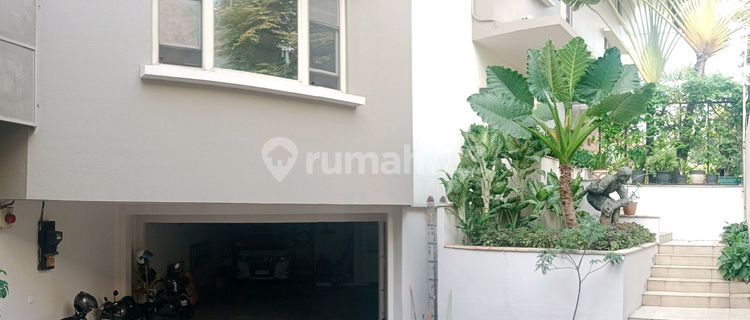 Rumah 3 Lantai Bisa Sebagai Tempat Tinggal Atau Silent Office Dekat Scbd Jakarta Selatan 1