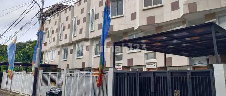 TERMURAH! APARTHOUSE MODERN SIAP HUNI DI CIPETE JAKARTA SELATAN  1