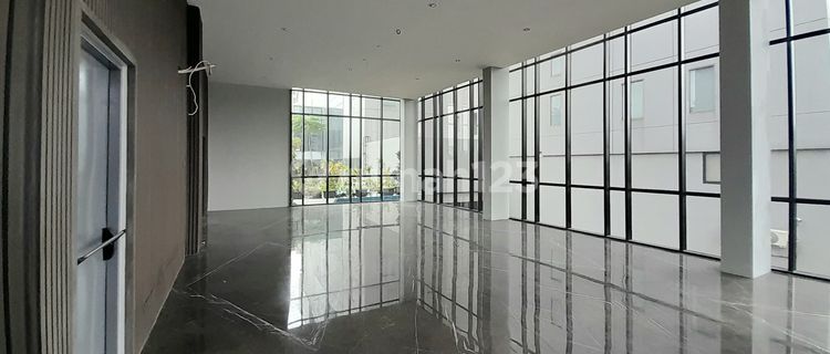Disewa Gedung Perkantoran 8 Lantai Jakarta Selatan, Unfurnished 1