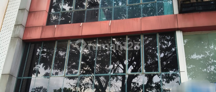 Affordable Shop House for Sale, 4 Floors, Freehold Certificate, in Bintaro, South Tangerang. 1