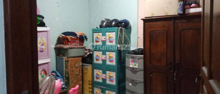 Dijual Rumah Komp. Bea Cukai Standart Bagus Layak Huni 1,5 Lantai 1