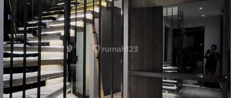 Dijual Rumah Hoek Pik1 Kayara Sudah Renovasi Total 1