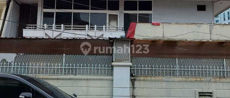 Corner House in Muara Karang - North Jakarta 1