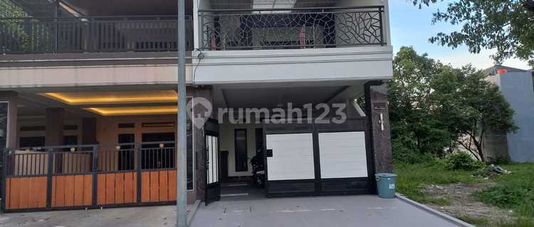 Rumah 2 Lantai di boulevard cluster Telaga Mediterania - Citra Raya - Tangerang 1