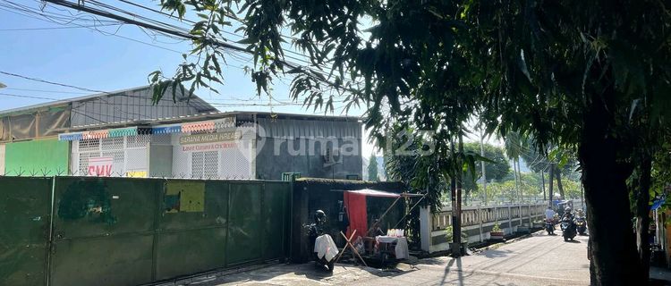 House with Warehouse in Kebayoran Lama - South Jakarta 1