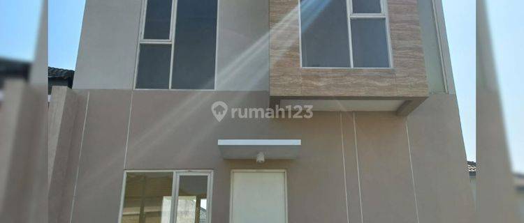 Dijual Rumah 2lantai Murah Lokasi Perumahan Newton Park Sidoarjo 1
