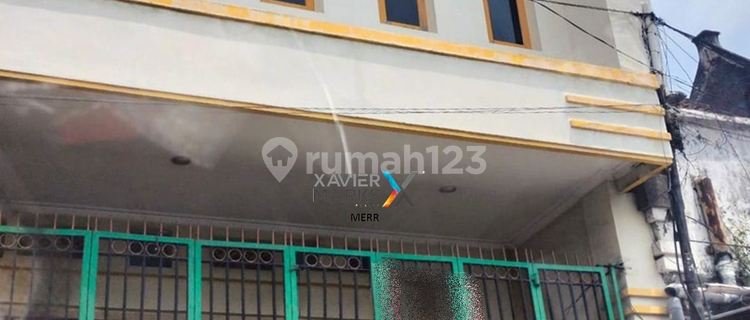 Commercial Shop House for Rent in Krembangan Area, Affordable 1