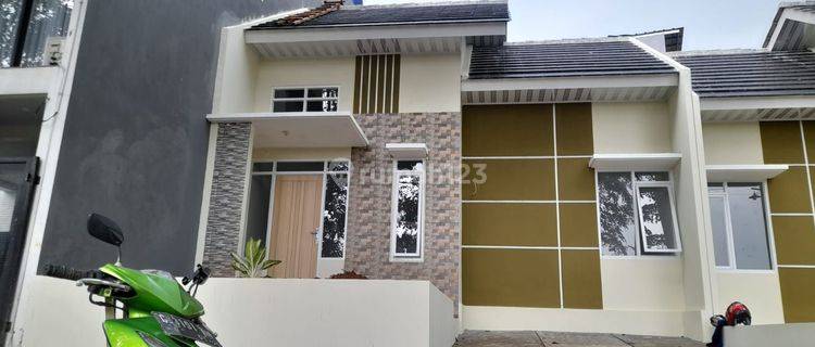 Dijual Rumah Modern Gaya Minimalis Baru Dp 0% Angsuran 2jtan Free Biaya Kpr Bphtb Ajb Bn 1