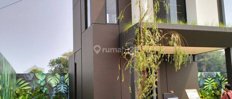 Rumah dua lantai dekat dengan jkt citavile green wood Cibubur  1