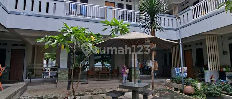 3-Story Rental House with 34 Resort-Style Rooms in Cipondoh 1