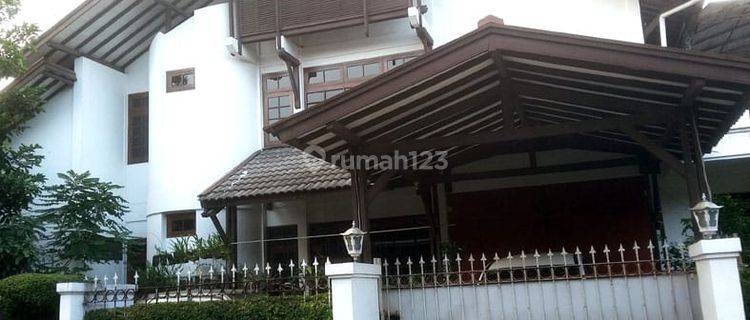 Dijual Rumah+ruang Usaha Siap Huni Lahan Hook di Turangga, Bandung 1