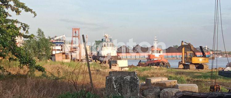 Tanah pinggir sungai disamarinda dekat pintu tol  1