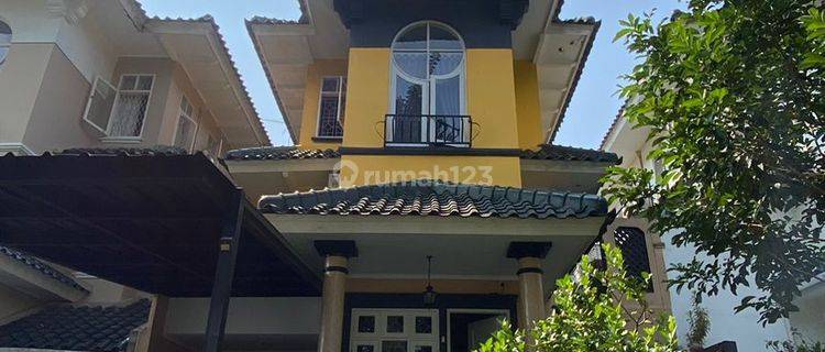 Dijual murah rumah 2 lantai villa bukit hijau Sentul city Bogor  1