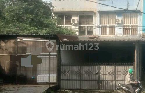 3-Storey Shop House for Rent, Jalan Panjang Arteri Kelapa 2 Area (West Jakarta) 1