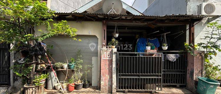 Rumah Hitung Tanah Akses Jalan 1 Mobil Dekat Ke Eco Park 1