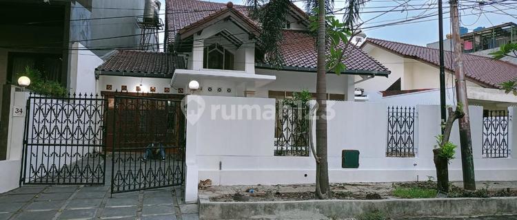 Residence on Jl Kerinci Kebayoran, Premium Location Near Senayan, Pakubuwono 1