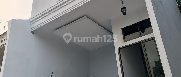 Cluster KPR 3Jt All In 3Jt-An Flat 5Thdekat Stasiun dan Gdc 1