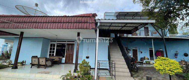 Rumah Bagus Furnished SHM di Batu, Malang 1