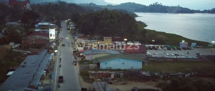 Tanah Kosong Tepi Danau Toba Cocok Untuk Usaha Kuliner, Gudang, Lahan Parkir Dan Lainnya 1