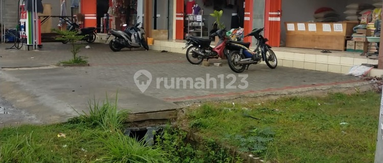 Connected 4 Units Ready-to-Use Shophouse in Grand Vista Serang Baru near Lippo Cikarang, Cikarang 1