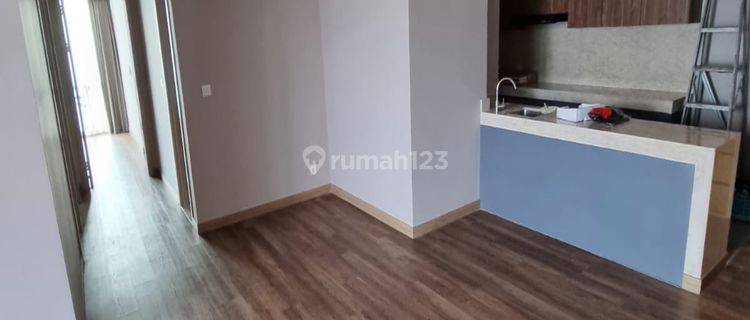 Disewakan Apartemen Holland Village 3 Bedroom Semi Furnished 1