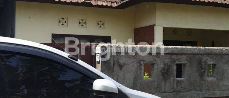 Strategic Land, Bonus House in Pemogan South Denpasar BALI 1