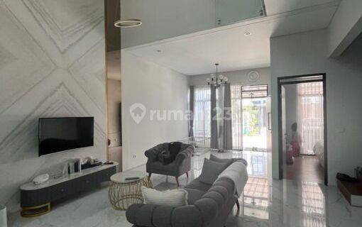 Rumah Semi Furnished Tatar Lokacitra Kota Baru Parahyangan 1