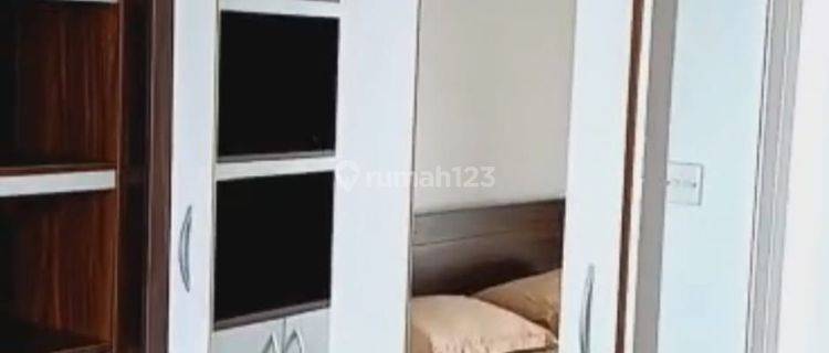 Di jual cepat apartemen fuul furnise di selatan jakarta 1