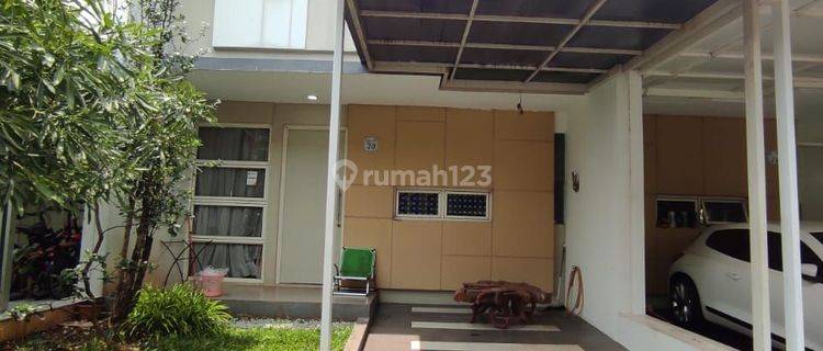 Dijual rumah 2 lantai siap huni di grand wisata  1