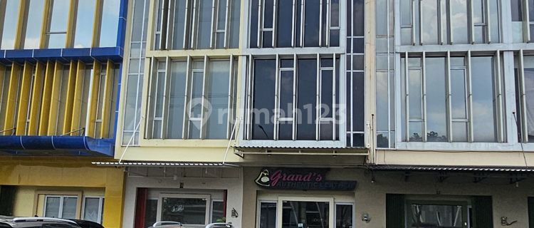 Dijual Ruko Paling Ramai Di Grand Wisata  1