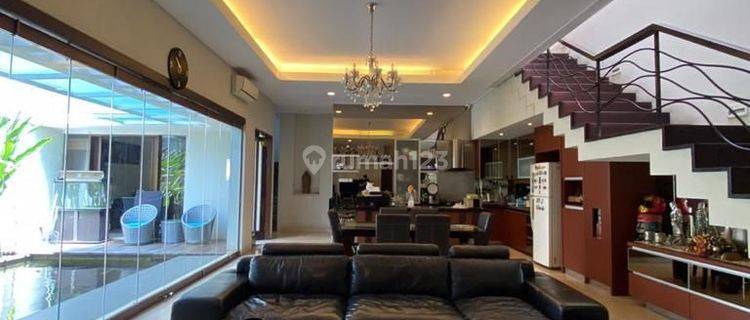 Rumah Lux Di Kawasan Elite Singgasana Pradana 1