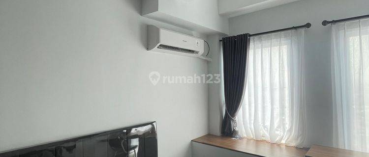 Dijual Unit Studio Apartemen Urbano Siap Huni Furnish Dekat Stasiun 1