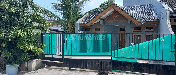 Rumah Kontrakan Bagus Unfurnished di Taman Harapan Baru, Bekasi b0911  1