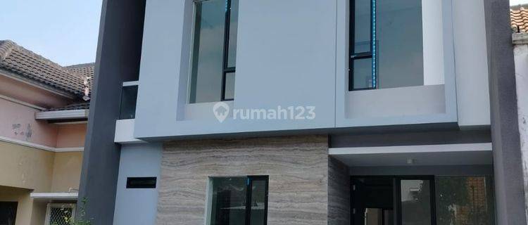 Rumah Baru Gress Minimalis di Taman Puspa Raya, Surabaya 1