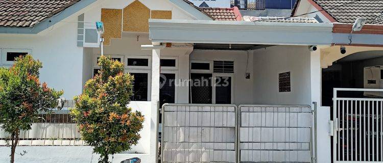 SEWA RUMAH BARU RENOVASI DELTASARI INDAH SIDOARJO 1