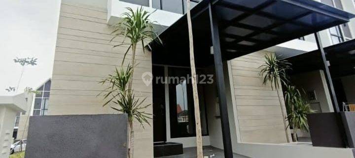 Rumah Minimalis Modern di Citraland Northwest Park, Surabaya 1