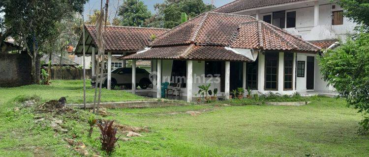 Villa Luas Di Jl Budiluhur Cisarua Bogor 1