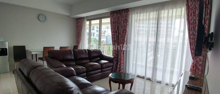 Disewakan Townhouse Apartment Taman Anggrek Residence 3 BR  1