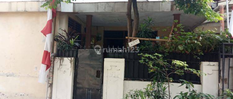 Dijual Rumah Kost di Bendungan Hilir Jakarta Pusat 1