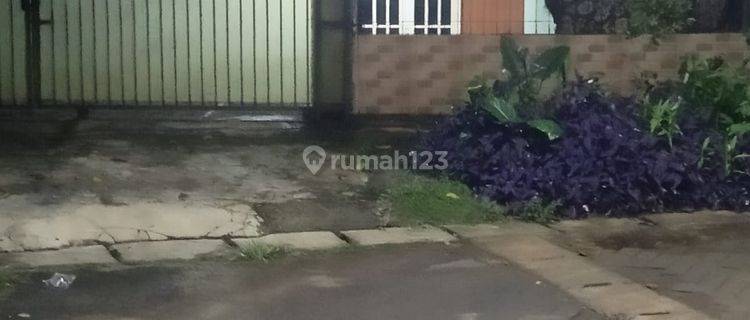 Dijual Rumah di Jalan Babakan Tangerang Selatan 1