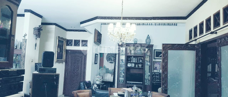 Dijual Rumah 2 Lantai Di Jalan Hang Jebat Kebayoran Baru 1