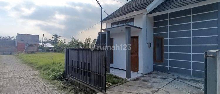 Rumah Baru Murah Malang Kota Dekat Pintu Tol  1