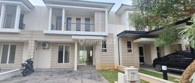 Disewakan Rumah 2 Lt Cluster Exclusive Giri Suvarna Sutera Cikupa 1