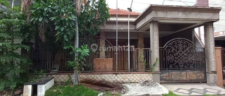 Dijual rumah di Manyar Tirtoyoso Utara 1