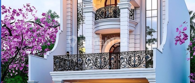 3-Story Nice Semi-Furnished House with SHM on Jl Benda, Cilandak, South Jakarta 1