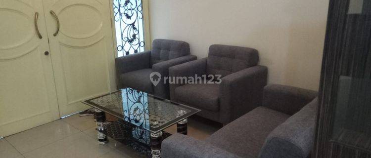 Rumah 2 Lantai PIK BGM Bagus Furnished 1